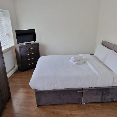 Apartment In Wakefield City Centre Экстерьер фото